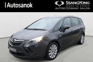 BDB STAN - 7 osobowy - kamera - klima - nawigacja - tempomat